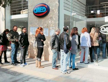 ΕΛΣΤΑΤ: Στο 23,5% διαμορφώθηκε η ανεργία τον Ιανουάριο - Απολύσεις 50άρηδων και προσλήψεις νέων χαμηλόμισθων (upd)